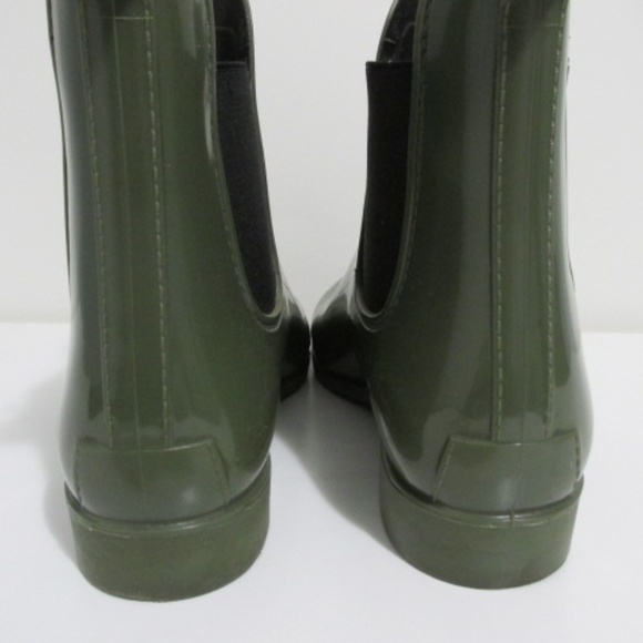 J.Crew Khaki Green Pull-on Ankle Boots, Size 9 - Picture 4 of 6